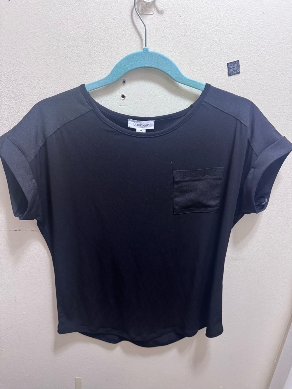Calvin Klein Black Short Sleeve Pocket Tee size small
